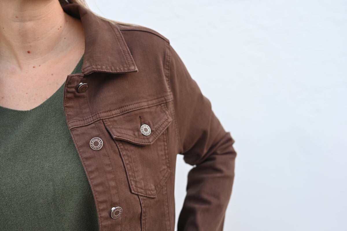 Chaqueta vaquera chocolate