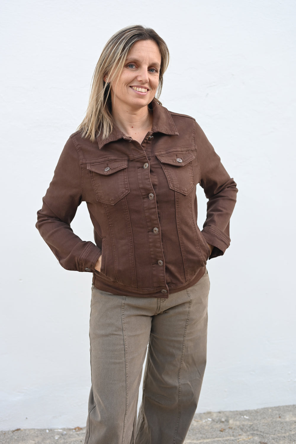 Chaqueta vaquera chocolate