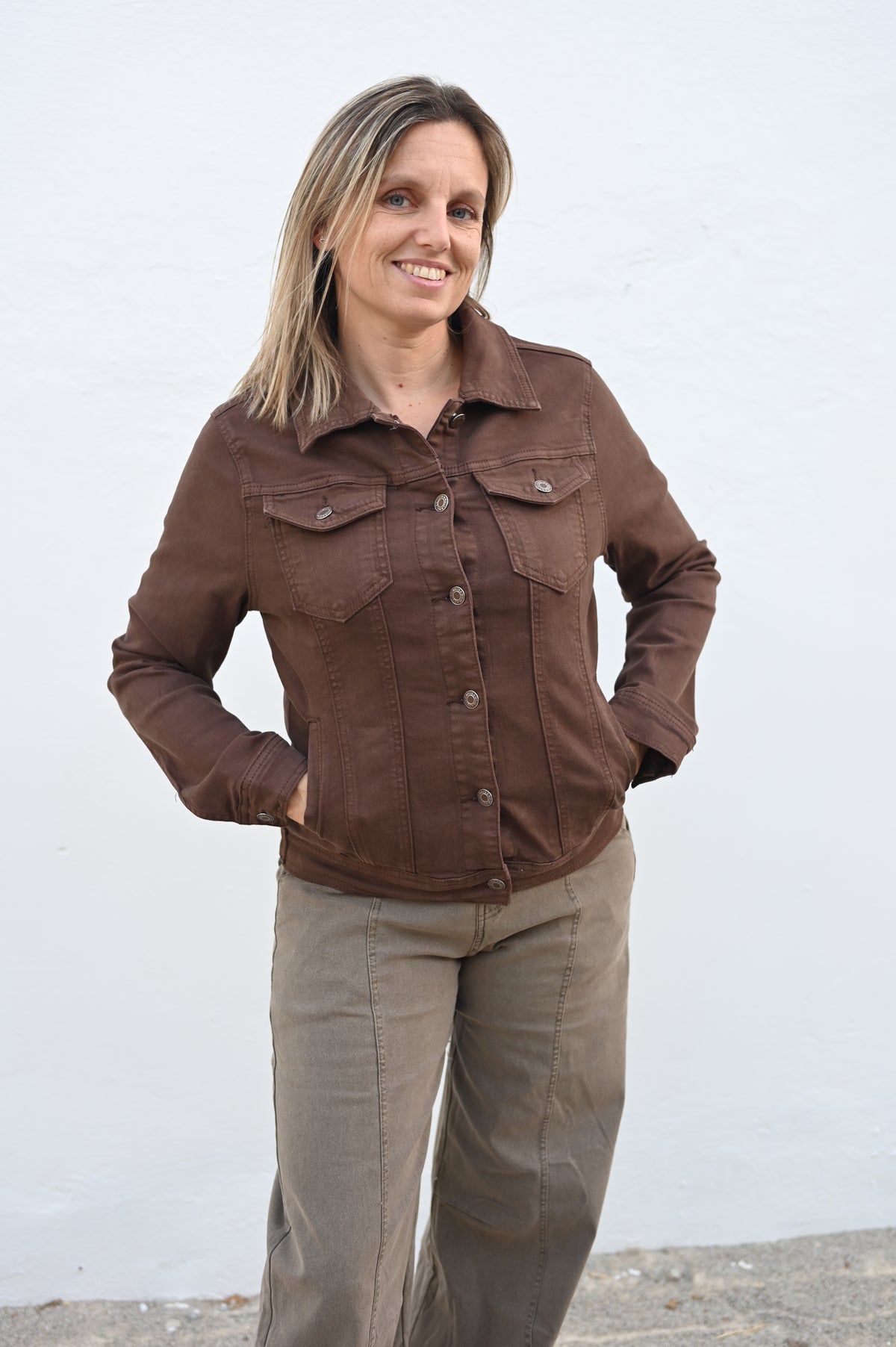 Chaqueta vaquera chocolate