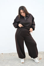 Conjunto chándal ancho