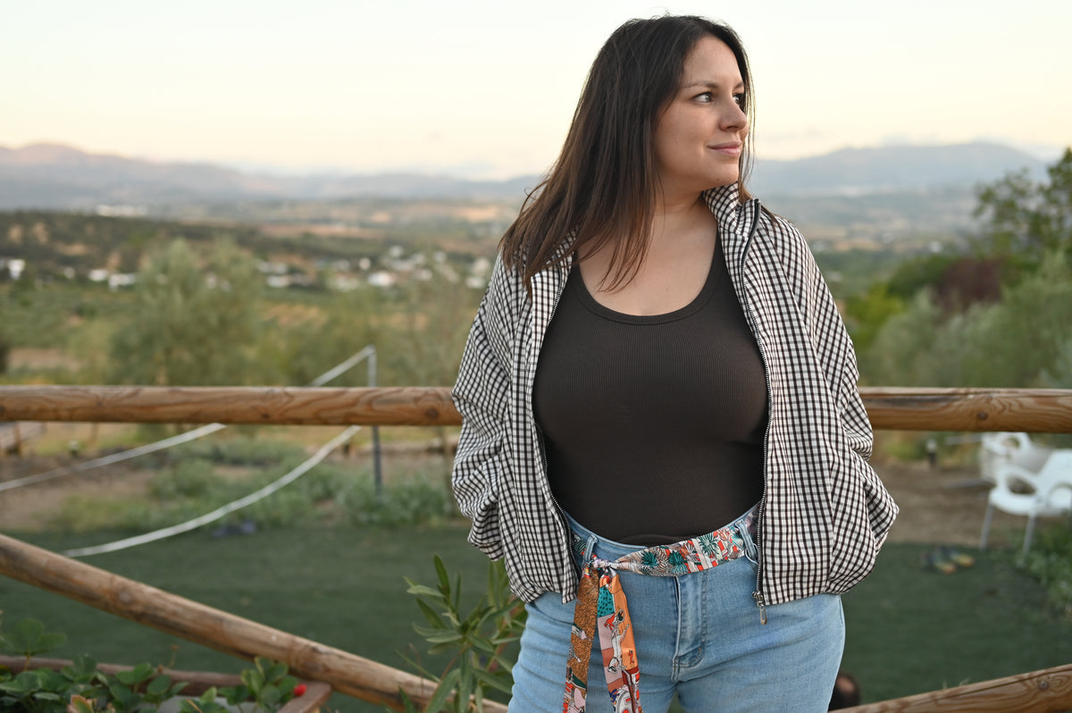 Chaqueta bomber ligera de cuadros vichy