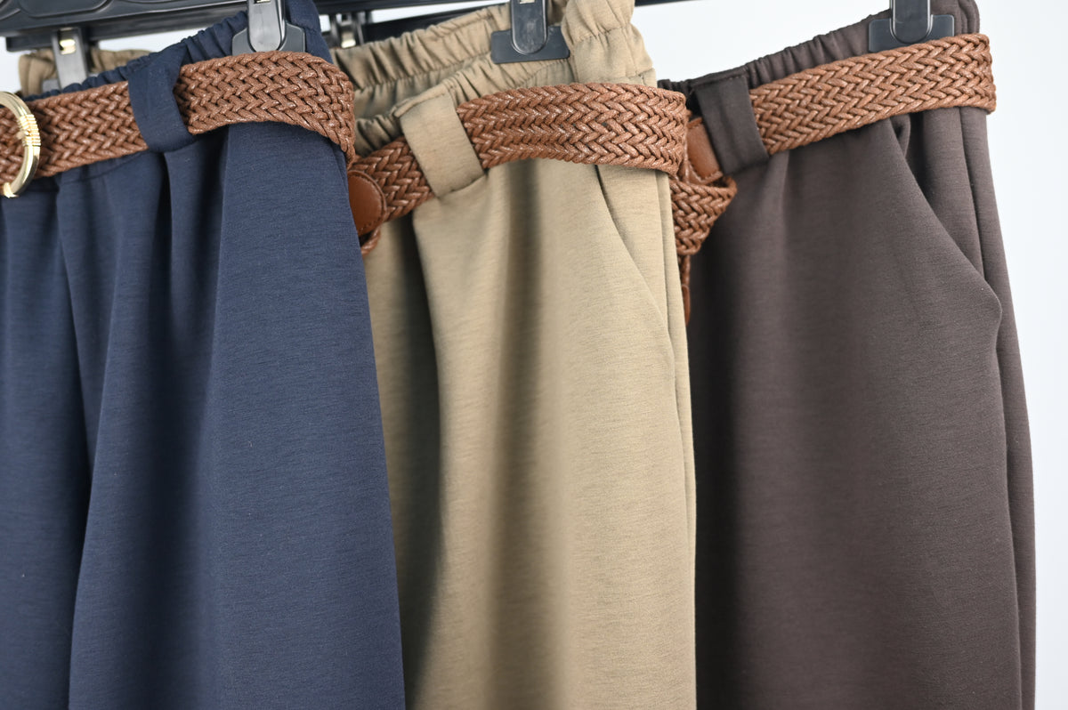 Pantalón Confort con Cinturón