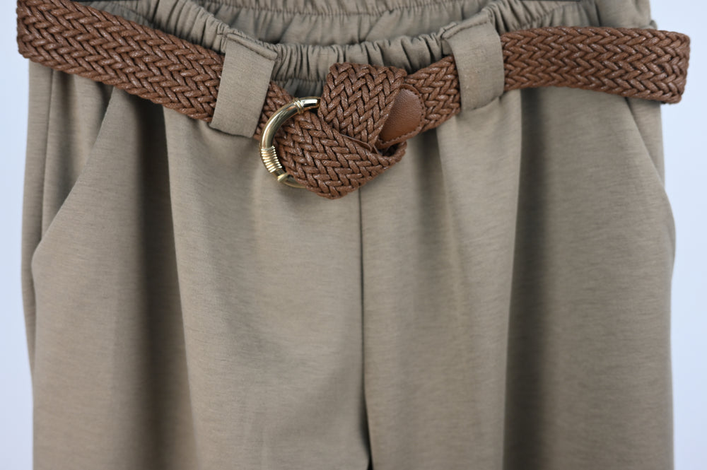 Pantalón Confort con Cinturón