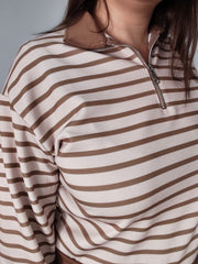 Sudadera de rayas con cuello polo y cremallera