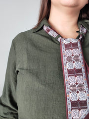 Camisa con Corbata Desmontable