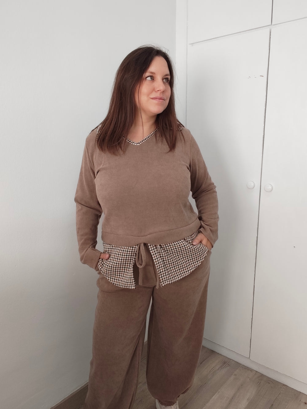 Sudadera de Pana con Cuello de Cuadros