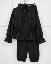 Conjunto de chaqueta con cremallera y pantalón cómodo